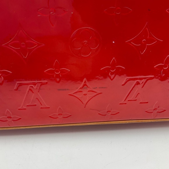 Louis Vuitton Monogram Vernis Houston LV Logo Red Patent Tote Bag - Picture 16 of 16